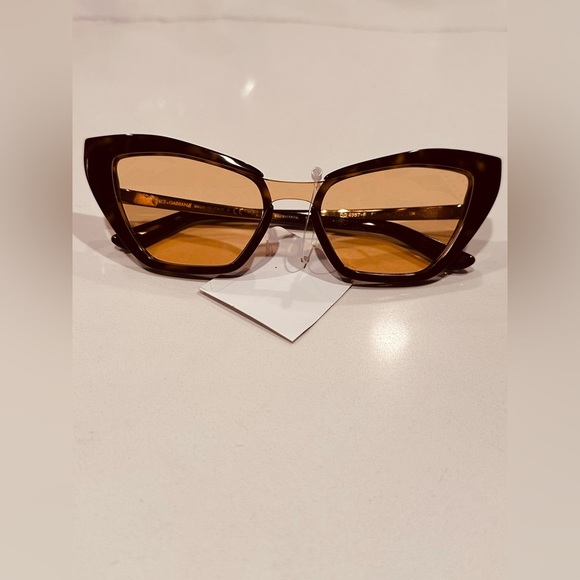 Dolce & Gabbana Sunglasses - Picture 3 of 12